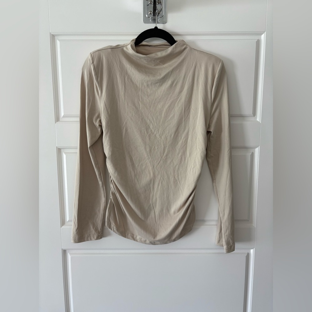 SHEIN Mock Neck Rouch Sides Long Sleeve Fitted Top. Size Large